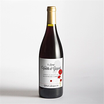 Etiquette de bouteille mariage joli coquelicot - Mise en situation