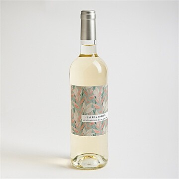 Etiquette de bouteille mariage on sème - Mise en situation