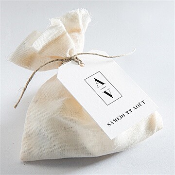 Etiquette mariage so nature ! - Mise en situation