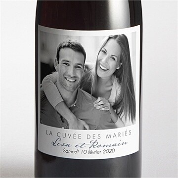 Etiquette de bouteille mariage en relief photo