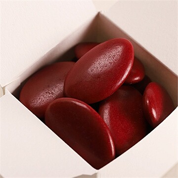 Dragées rouge bordeaux pour confirmation - chocolat