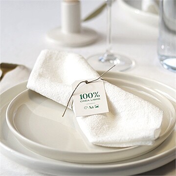 Rond de serviette mariage création vierge pliée